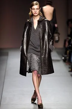 Look 25